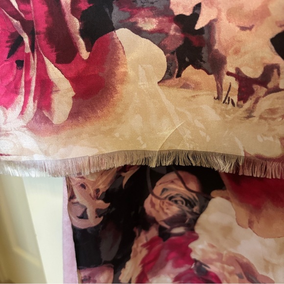 White House Black Market 6’ Silk Floral Rose Wrap Scarf Reversible NWT - Picture 8 of 11